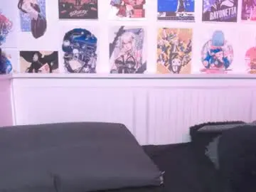 Chaturbate Live Sex Cam of snowblack_