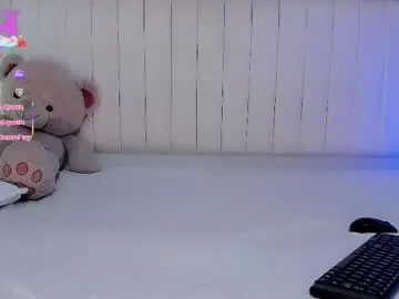 Chaturbate Live Sex Cam of gatitavenecis1