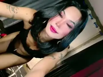 Chaturbate Live Porn of slutxcums_martel69