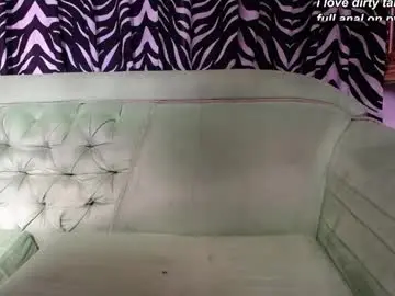 Chaturbate Live Sex Cam of redroomxx