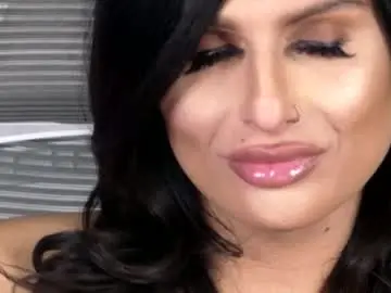 Chaturbate Watch Live Sex Cams of kxaxmichelle