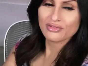 Chaturbate Nude Webcam of kxaxmichelle