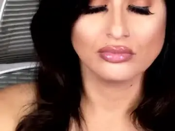 Chaturbate Nude Webcam of kxaxmichelle