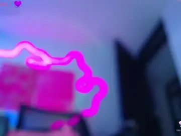 Chaturbate Live Sex Cam of diva_gold