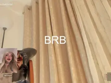 Chaturbate Best live sex cam show of isabelsexysmile_