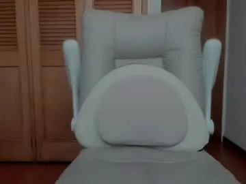 Chaturbate Live Sex Cam of lindsaystonne