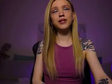 Chaturbate Best live sex cam show of twiinkie_pie