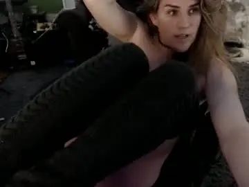 Chaturbate Nude Webcam of katiecutie_5