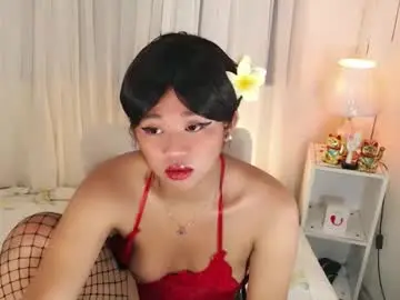 Chaturbate Live Sex of binnie_katchins