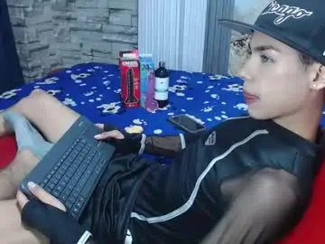 Chaturbate Watch Live Sex Cams of maverickhotson303av