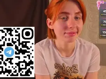 Chaturbate Live Sex Cam of chelseacerys