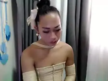 Chaturbate Nude Webcam of shira_cutttiebigcock