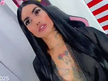 Chaturbate Free Live Porn of kilye_nellaa