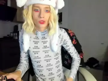 Chaturbate Live Sex Cam of _alice_kitty