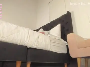 Chaturbate Nude Webcam of barbiemillit