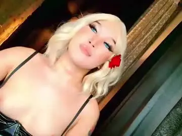 Chaturbate Live Sex Cam of slut_kalina