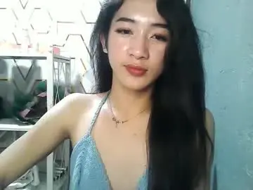 Chaturbate Nude Webcam of yumi_18