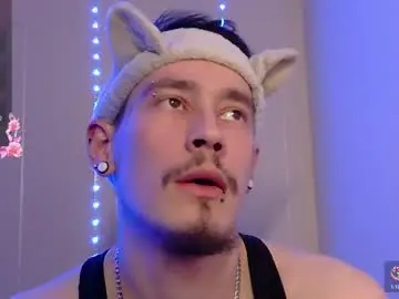 Chaturbate Private Sex Chat of alexwolfmoto