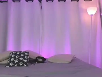 Chaturbate Watch Live Sex Cams of emmaclark_1