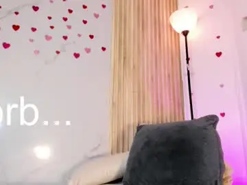 Chaturbate Free Porn Cam of emmaclark_1