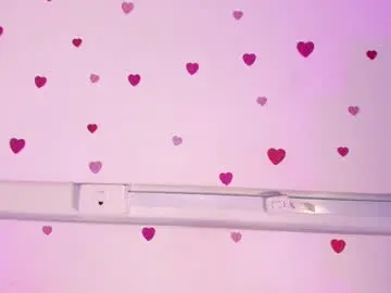Chaturbate Watch Live Sex Cams of emmaclark_1