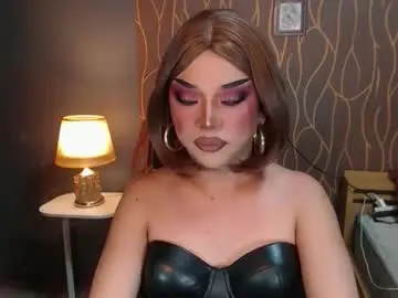 Chaturbate Watch Live Sex Cams of hugecockchristine