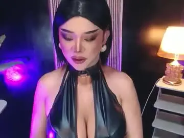 Chaturbate Adult Video Chat of hugecockchristine