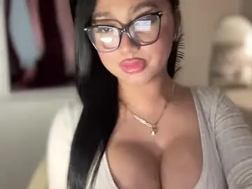 Chaturbate Adult Video Chat of foxyluscious