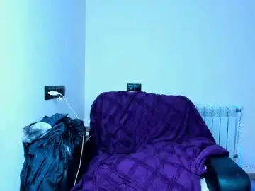 Chaturbate Live Sex Cam of doll_more
