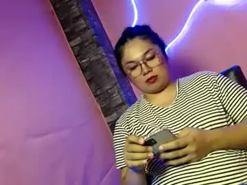 Chaturbate Watch Live Sex Cams of organic_amihan2009