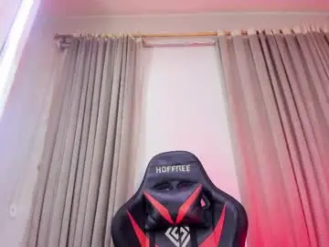 Chaturbate Adult Video Chat of aleja_hill