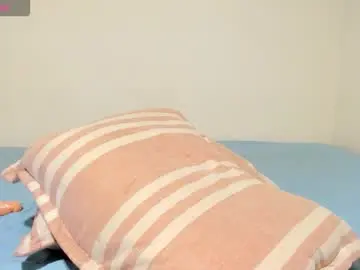 Chaturbate Watch Live Sex Cams of mia_xxx__