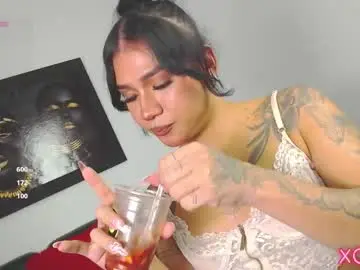 Chaturbate Best Webcam of camila_hott1