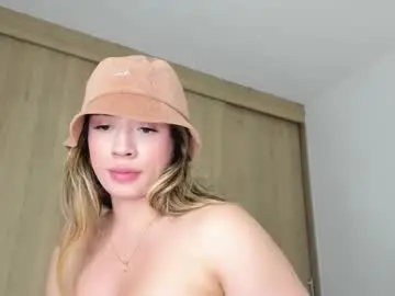 Chaturbate Watch Live Sex Cams of sweetann08