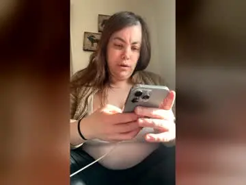 Chaturbate Live Sex of mamazita111