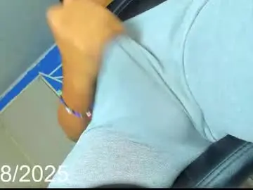 Chaturbate Adult Webcam of sara_beautyxx