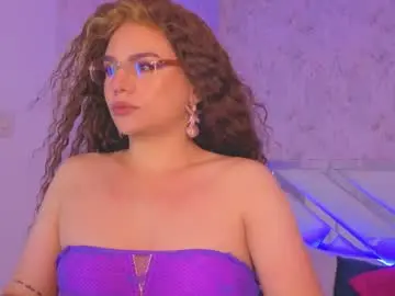 Chaturbate Free Porn Cam of april_summer_