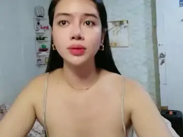 Chaturbate Live Sex Cam of gorgeneviev69