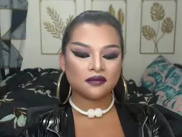 Chaturbate Live Sex Cam of yourtrannyqueenxxx