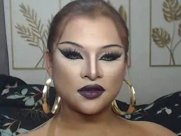 Chaturbate Free Porn Cam of yourtrannyqueenxxx