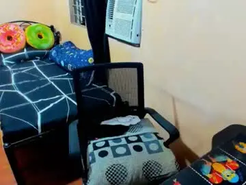 Chaturbate Sex Cam of massivecockcum