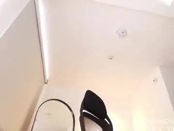 Chaturbate Sex Chat of vianca_cruzz