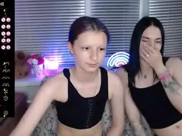 Chaturbate Best live sex cam show of sky9669
