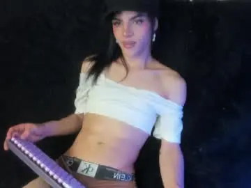 Chaturbate Live Porn of kerly_monroe