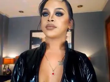 Chaturbate Free Live Porn of urmajestytyra