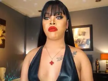 Chaturbate Watch Live Sex Cams of urmajestytyra