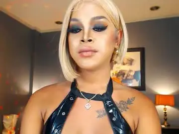 Chaturbate Live Porn of urmajestytyra