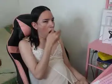 Chaturbate Live Porn of flaream_angel