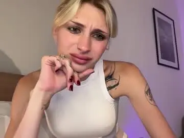 Chaturbate Best live sex cam show of barbie_bi