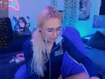 Chaturbate Live Sex Cam of elli_26